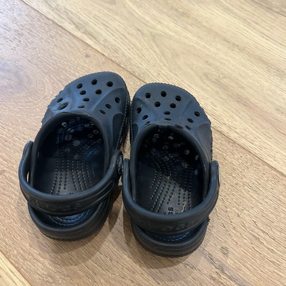Baby Toddler Crocs - Picture 3 of 4